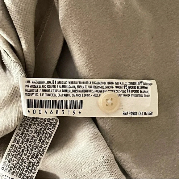 Forever 21 Henley Long Sleeve Shirt "Athletic" Logo Women's M Taupe Buttons - Picture 9 of 11